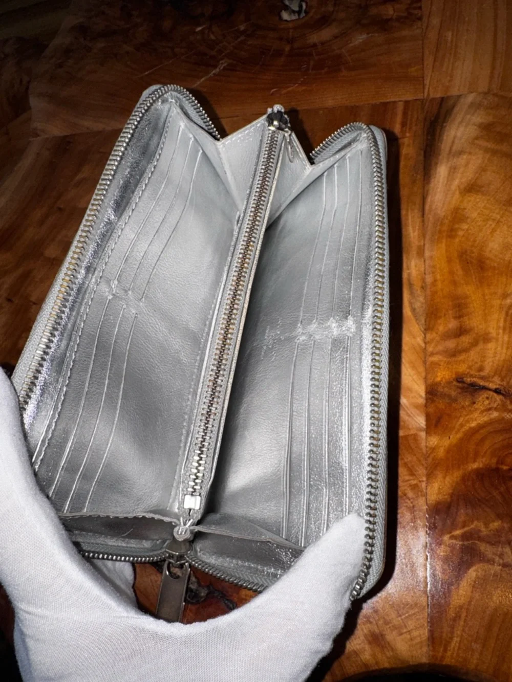 Louis Vuitton, authentic leather, Continental wallet, silver vantage - Picture 9 of 17